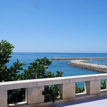 Casa Do Pescador 14 アルブフェイラ